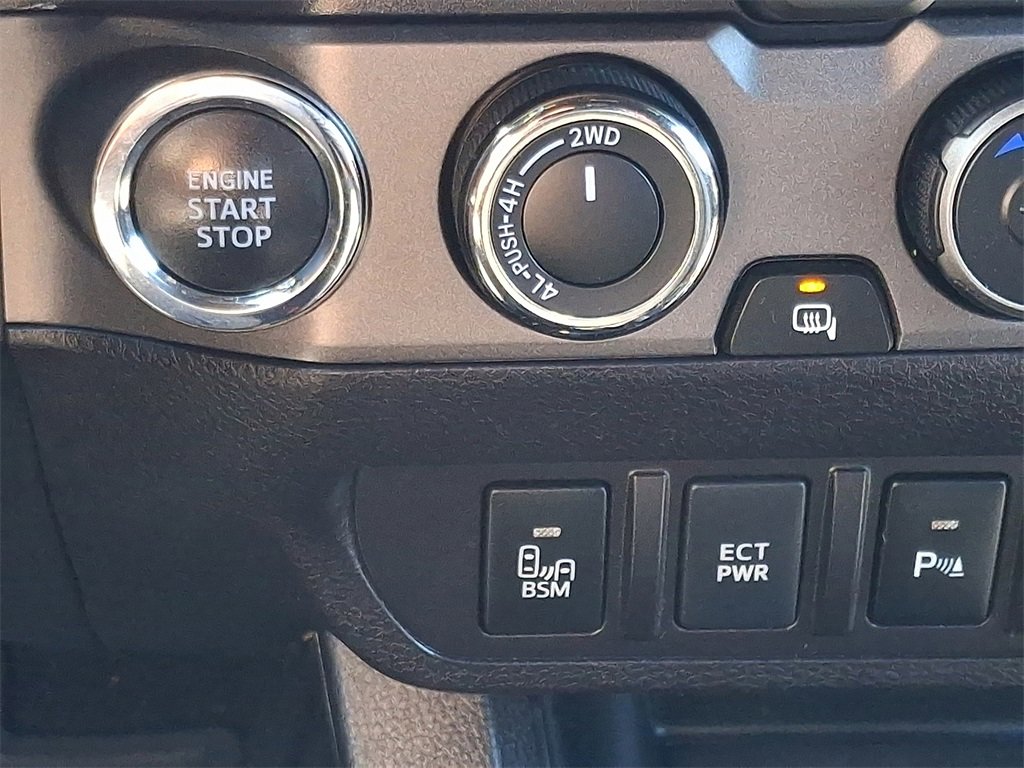 Used 2021 Toyota Tacoma 4x4 Double Cab image 22