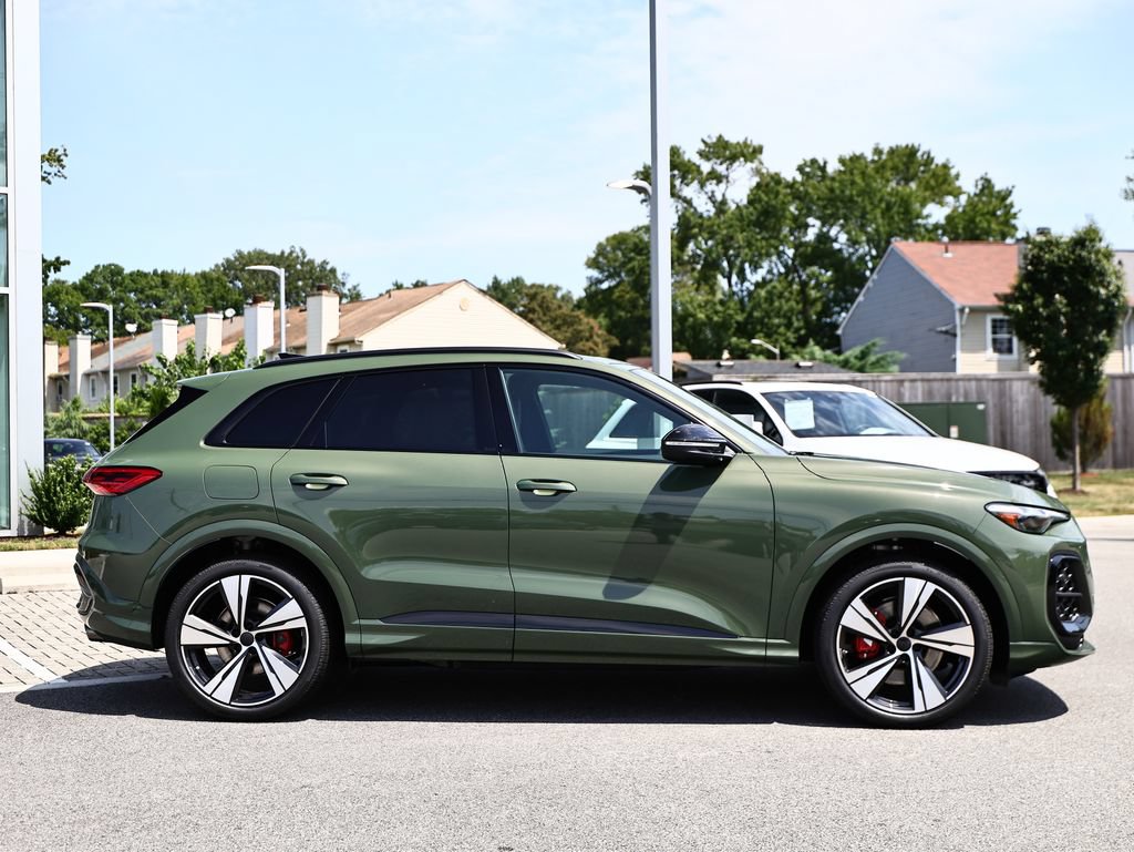 New 2026 Audi SQ5 Premium Plus AWD/4WD image 4