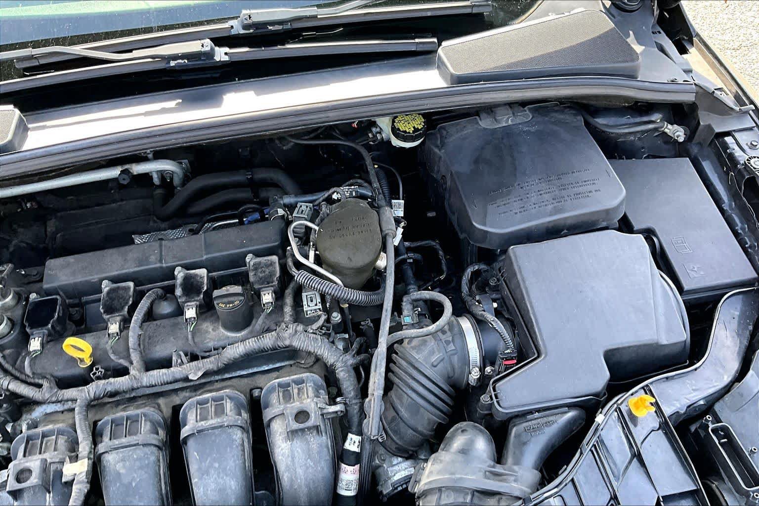 Used 2016 Ford Focus Titanium FWD image 33