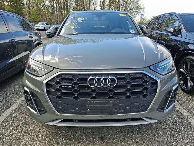 Certified 2023 Audi Q5 2.0T Premium Plus w/ Premium Plus Package AWD/4WD image 2