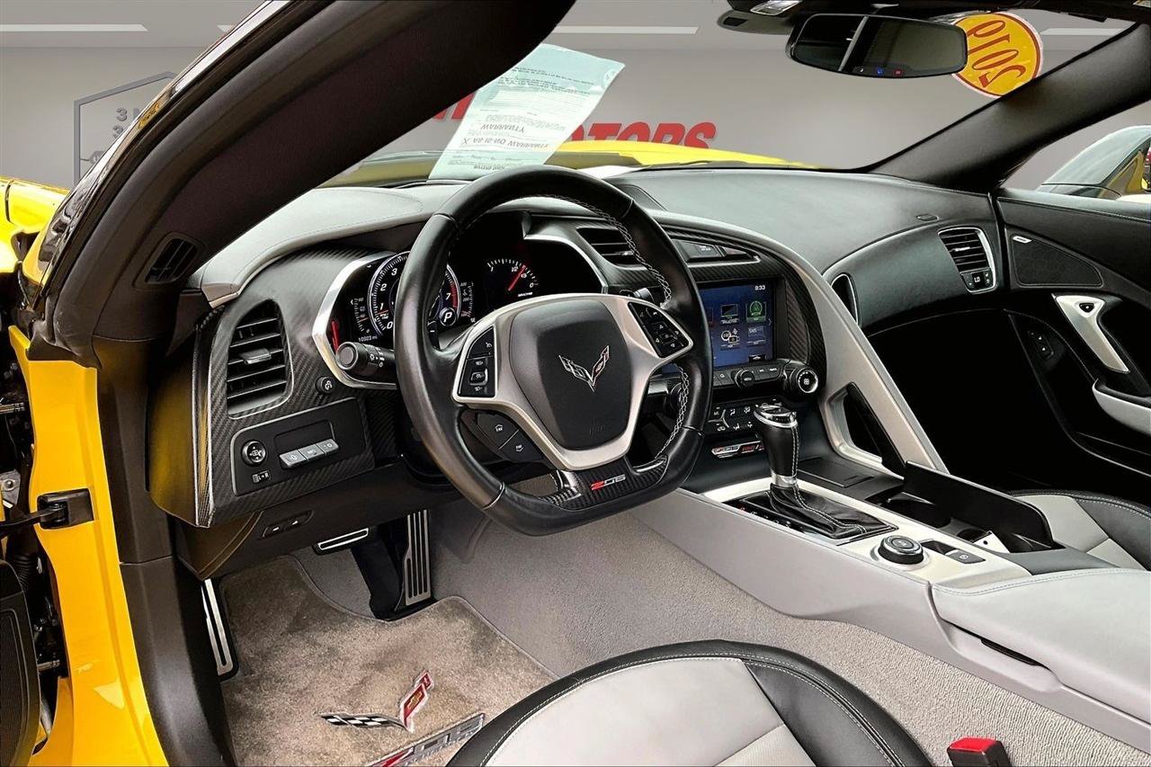 Used 2019 Chevrolet Corvette Z06 RWD image 17