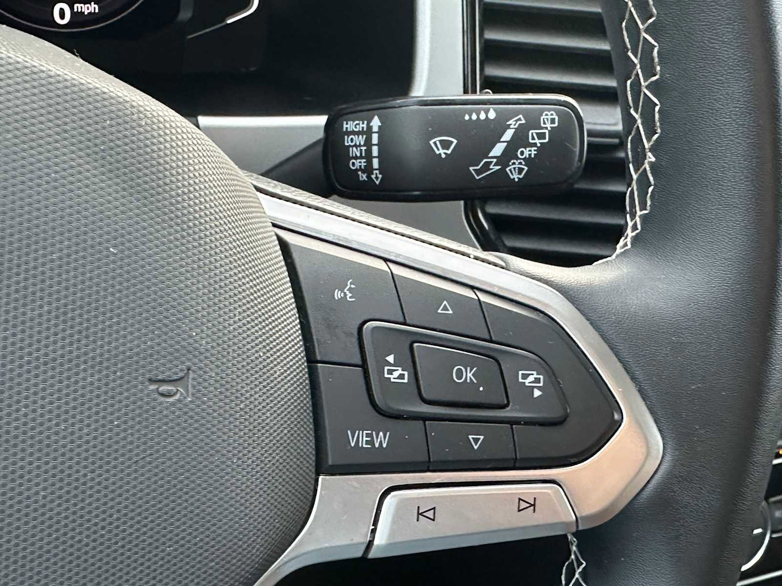 Used 2022 Volkswagen Atlas SE image 36