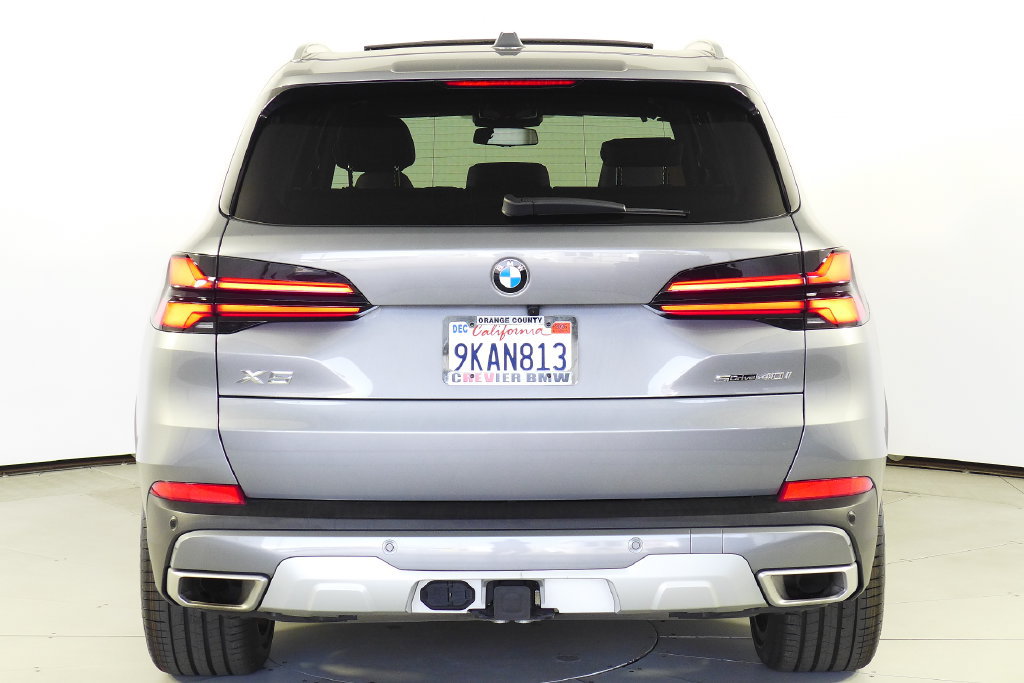 Certified 2024 BMW X5 sDrive40i w/ Parking Assistance Package RWD image 8