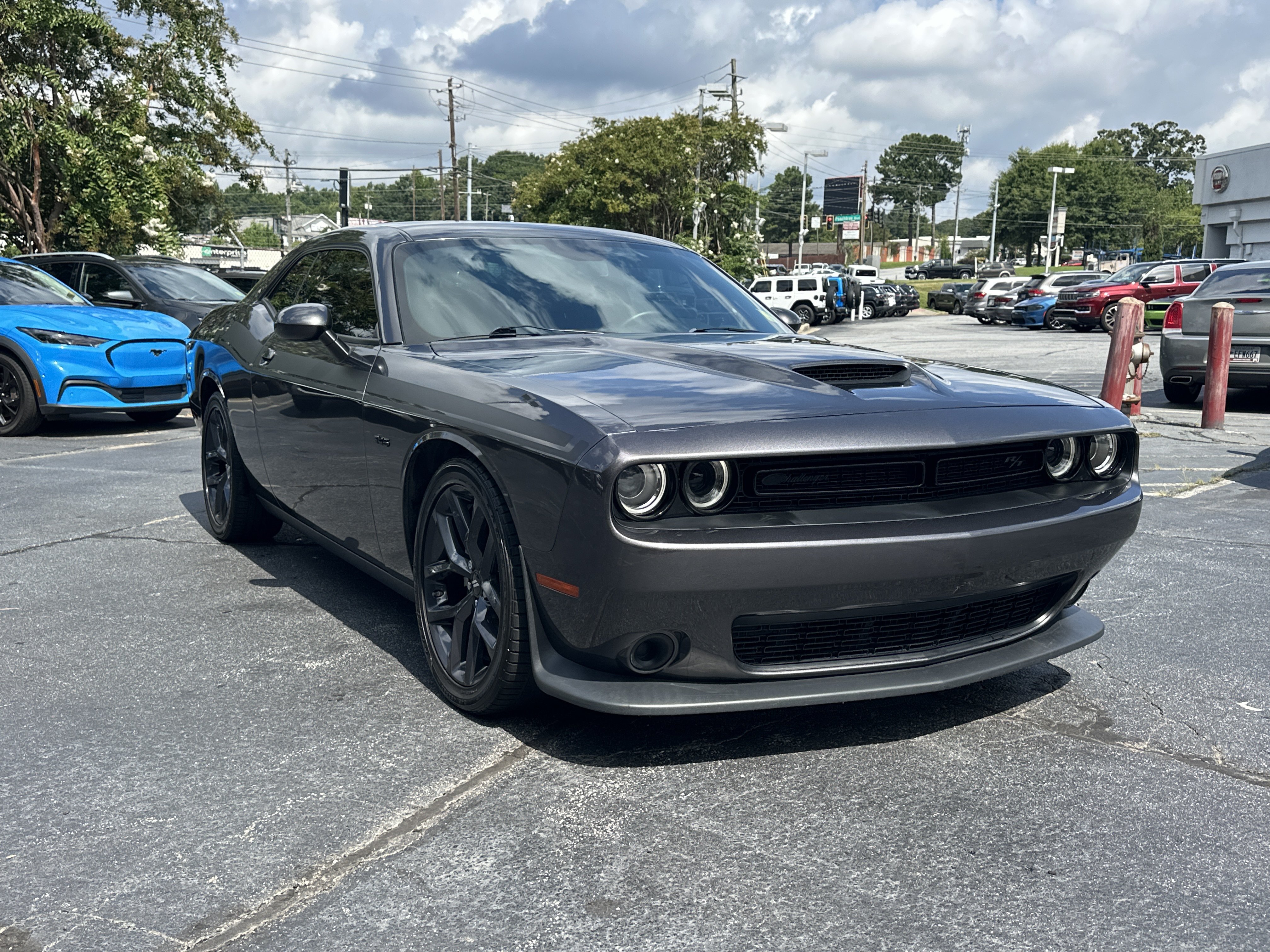 Used 2023 Dodge Challenger R/T w/ Blacktop Package RWD image 2