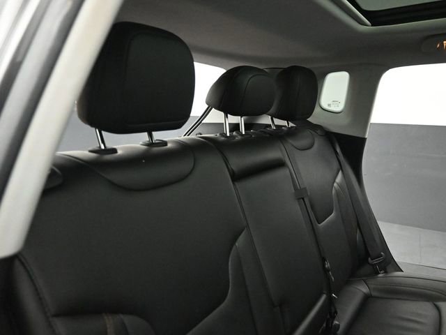 Used 2020 Jeep Compass Limited image 26