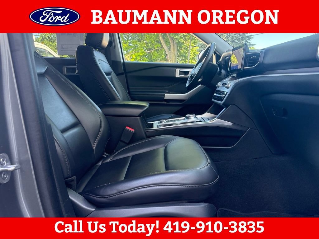 Used 2023 Ford Explorer XLT w/ Equipment Group 202A AWD/4WD image 10
