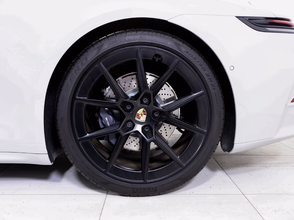 Certified 2026 Porsche 911 Carrera RWD image 26