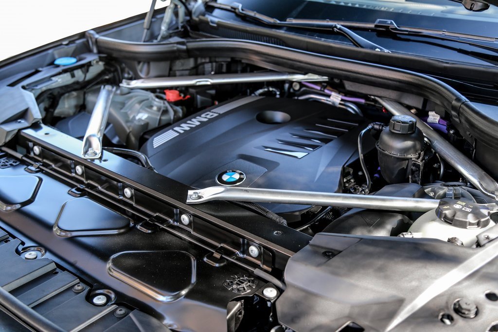 New 2026 BMW X5 xDrive40i w/ Executive Package image 24