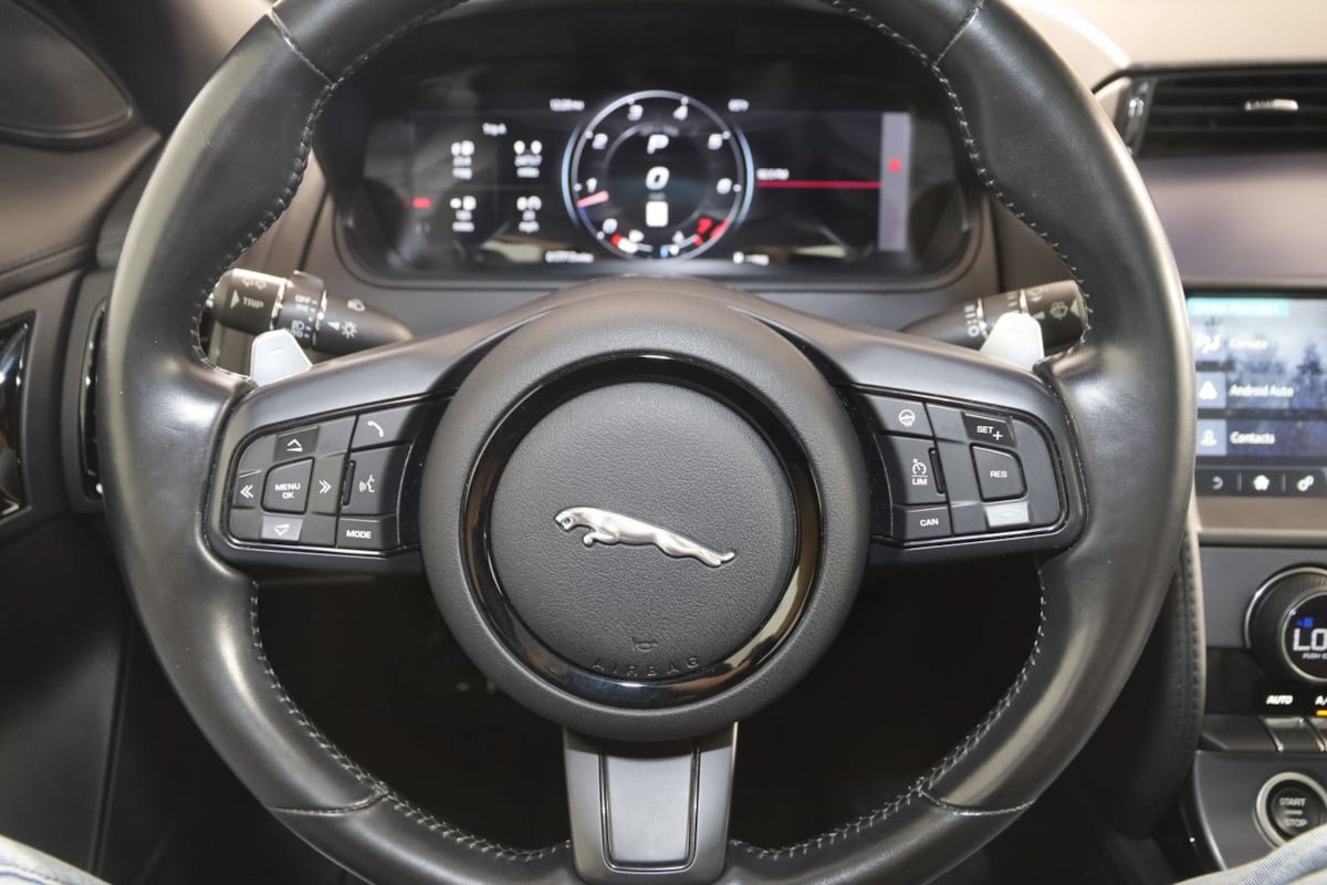 Used 2021 Jaguar F-TYPE Coupe RWD image 48