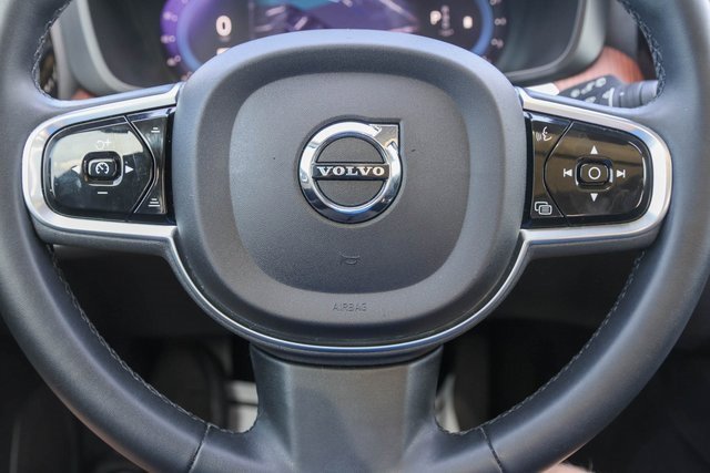 Used 2023 Volvo XC60 B5 Plus w/ Climate Package image 30