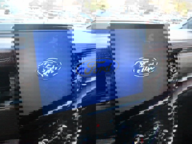 Used 2023 Ford Expedition Max Limited image 18