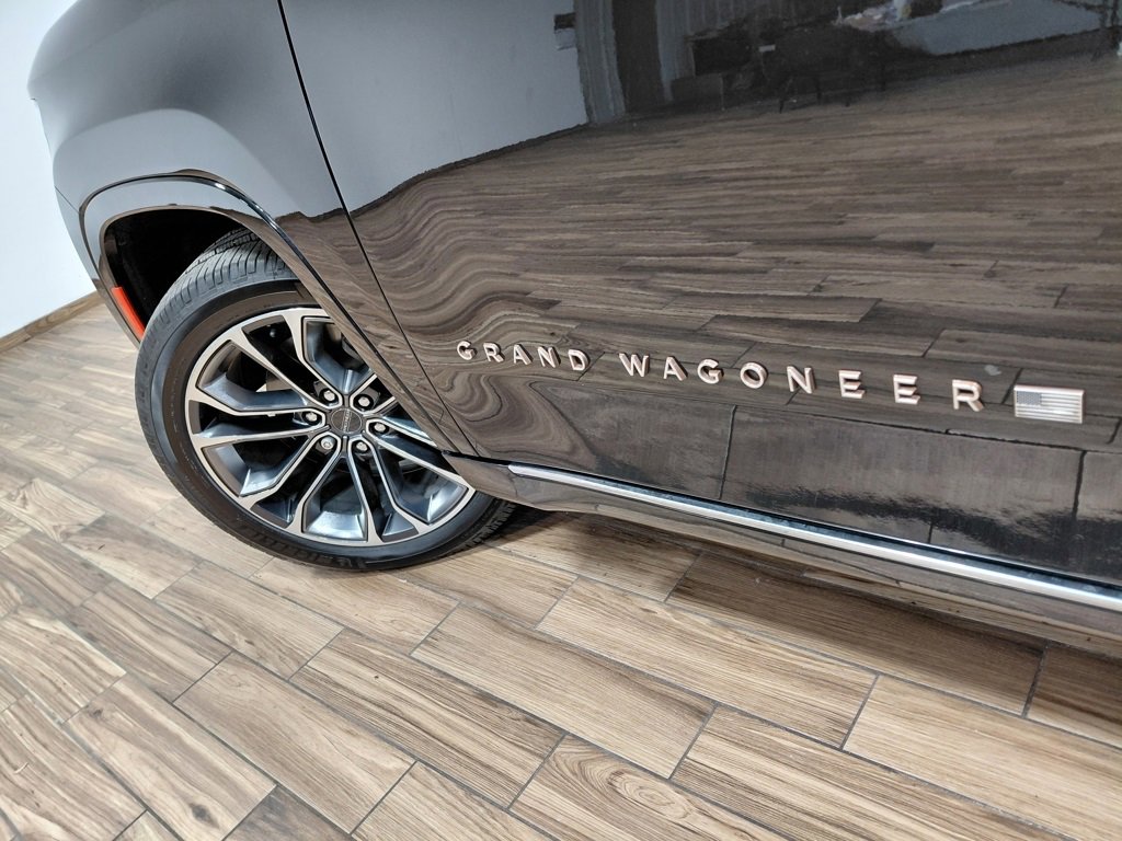 Used 2022 Jeep Grand Wagoneer Series III image 18