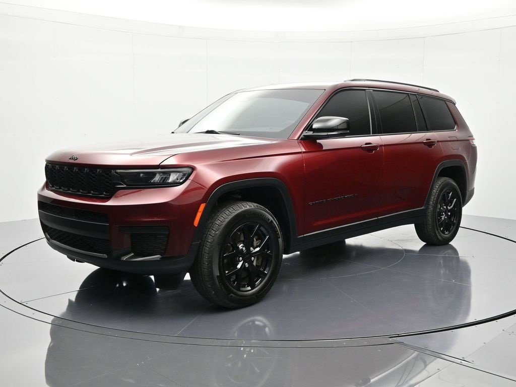 Used 2024 Jeep Grand Cherokee L Altitude image 1