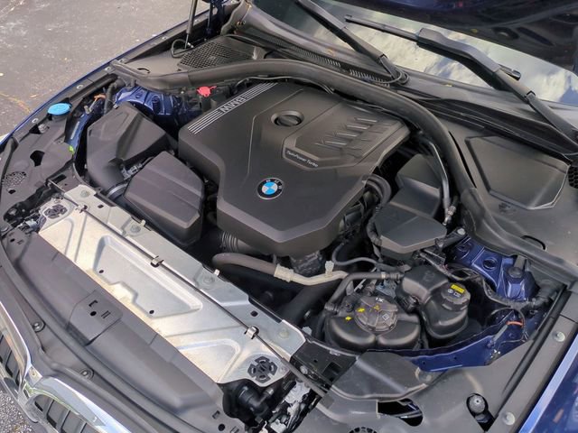 Used 2019 BMW 330i Sedan w/ Driving Assistance Package image 31