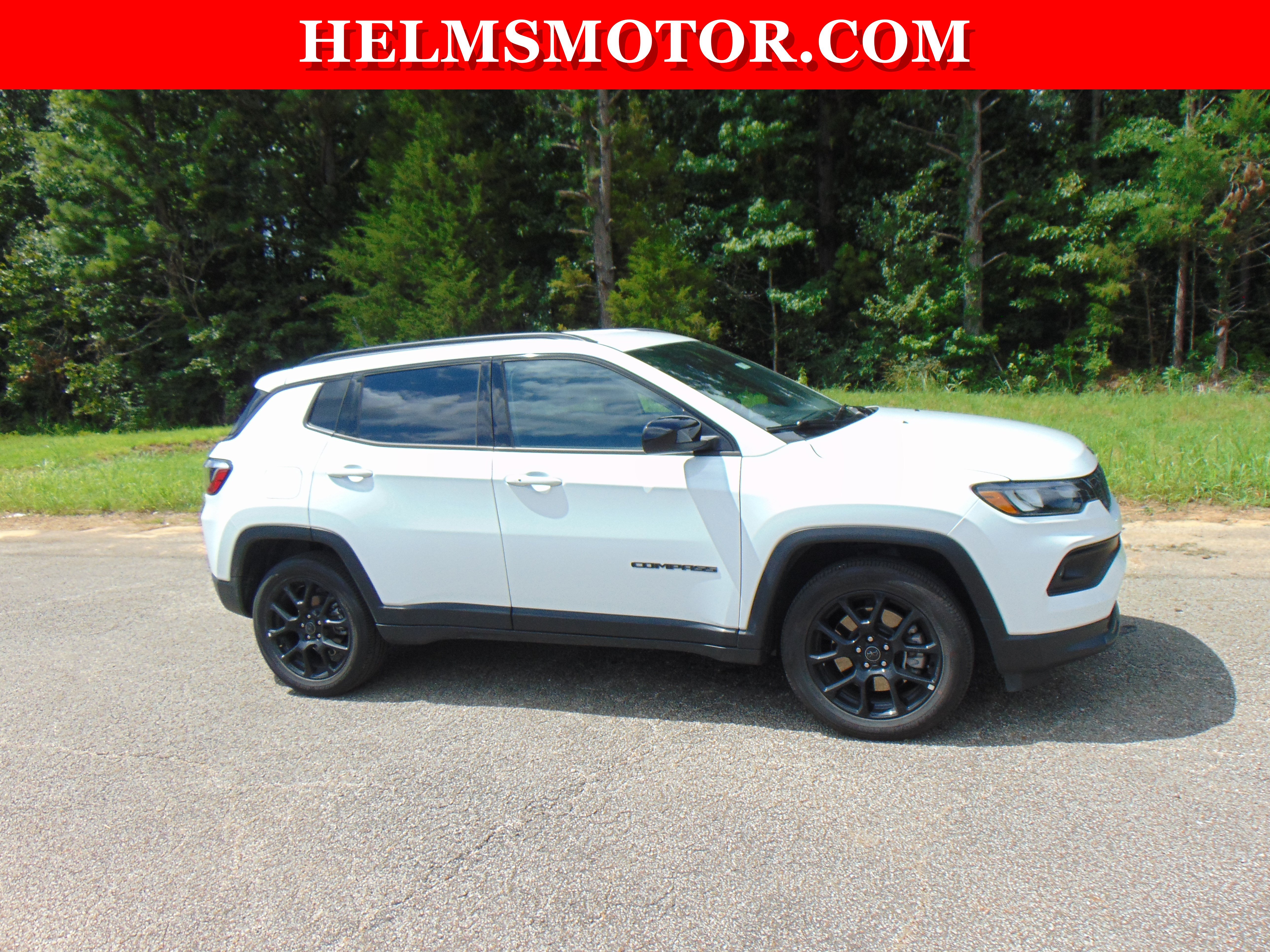 Certified 2025 Jeep Compass Latitude w/ Convenience Group AWD/4WD image 11