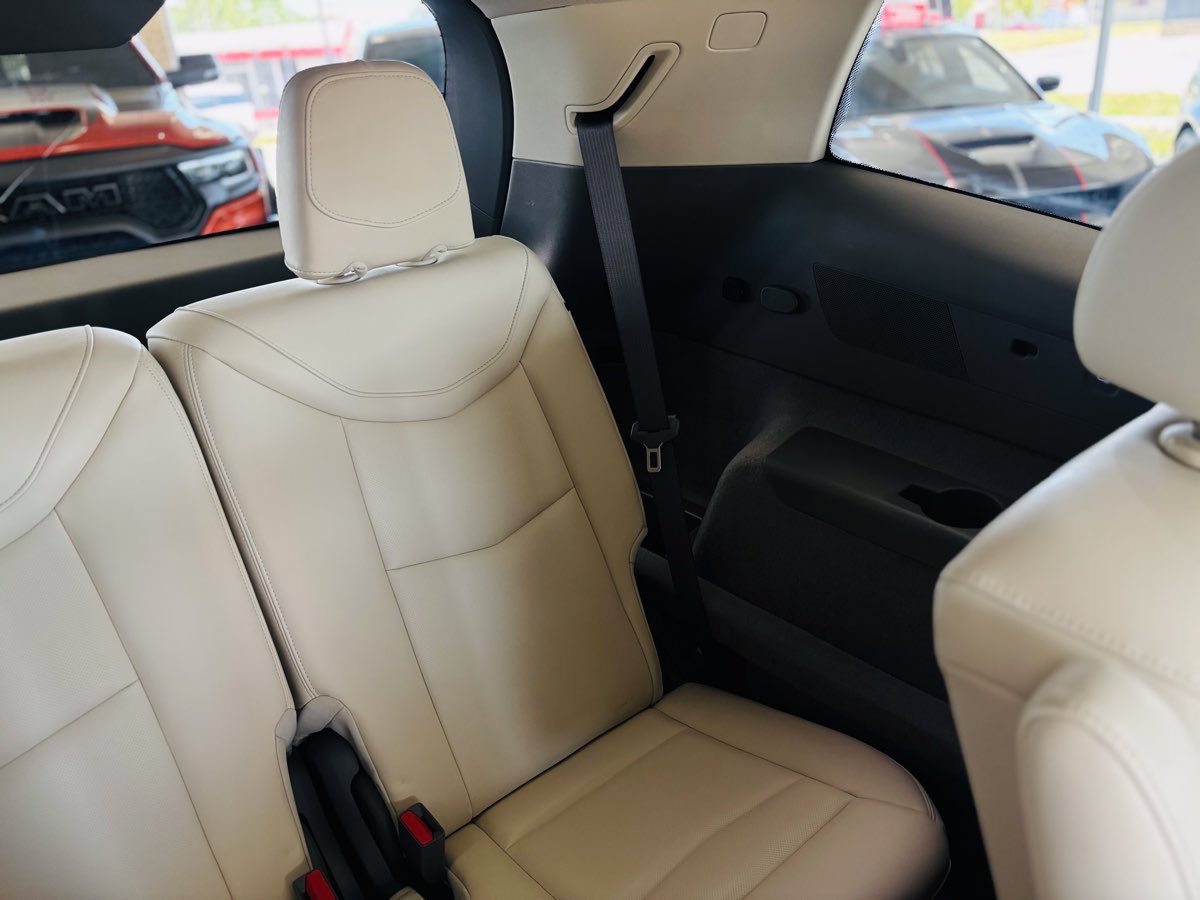 Used 2022 Cadillac XT6 Premium Luxury w/ Technology Package AWD/4WD image 44