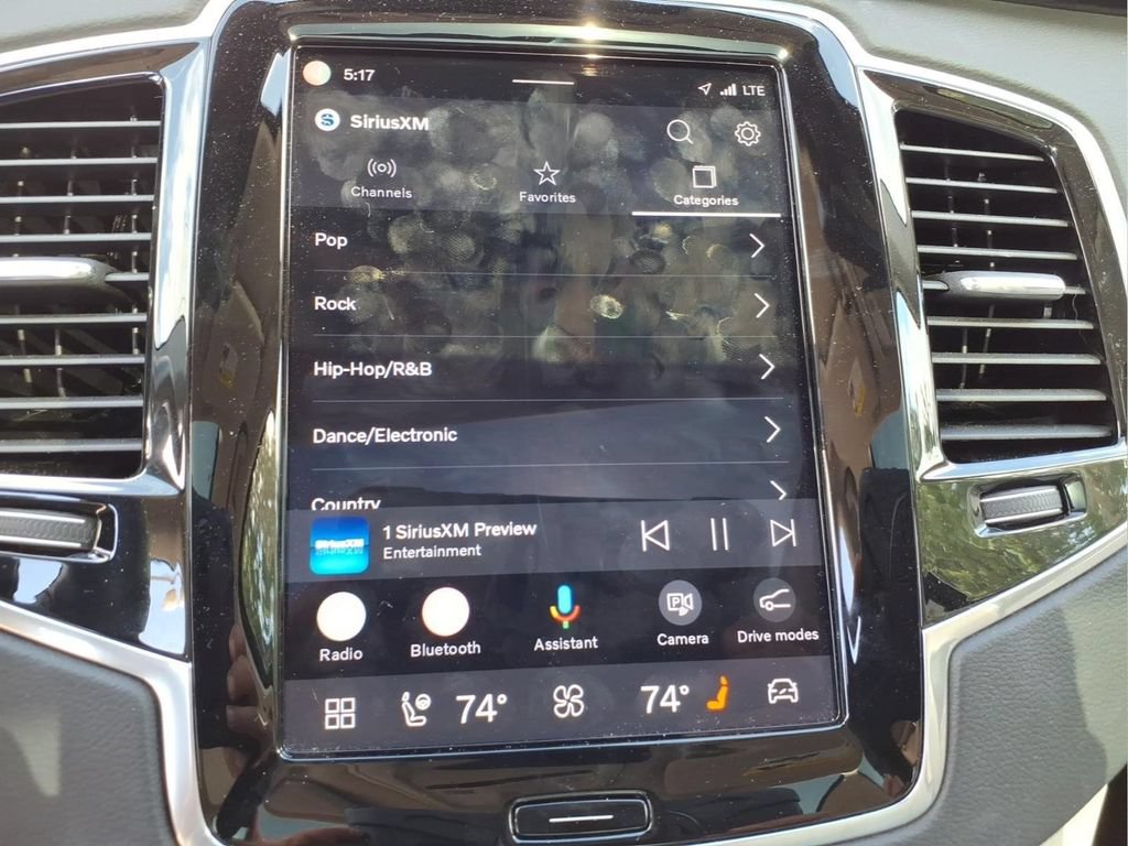 Used 2025 Volvo XC90 B6 Ultra w/ Protection Package Premier AWD/4WD image 8