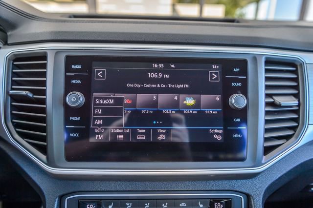 Used 2019 Volkswagen Atlas SE w/ Towing Package image 19