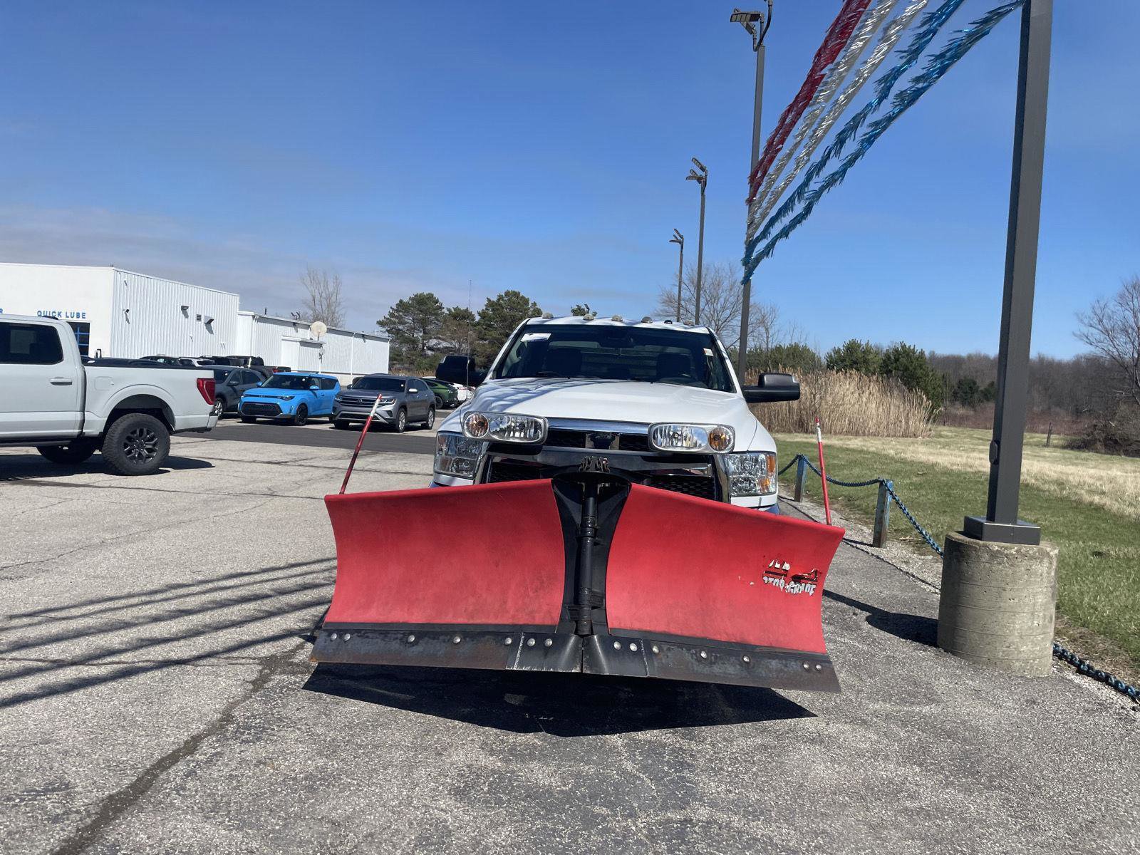 Used 2015 RAM 3500 Tradesman w/ Chrome Appearance Group image 8