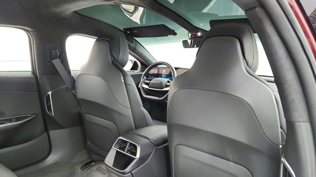 Used 2024 Lucid Air Touring AWD/4WD image 26