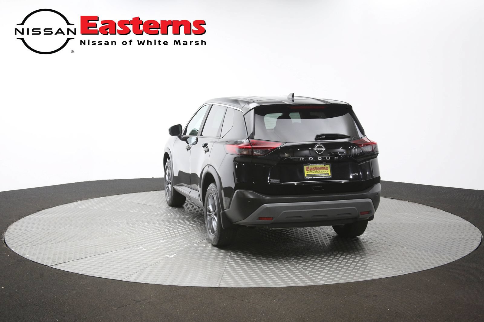 Used 2023 Nissan Rogue S AWD/4WD image 65