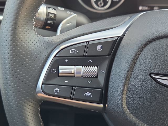 Used 2026 Genesis G70 2.5T Prestige image 26