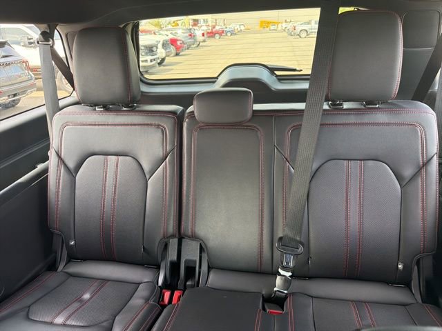 Used 2024 Ford Expedition Max Limited image 14