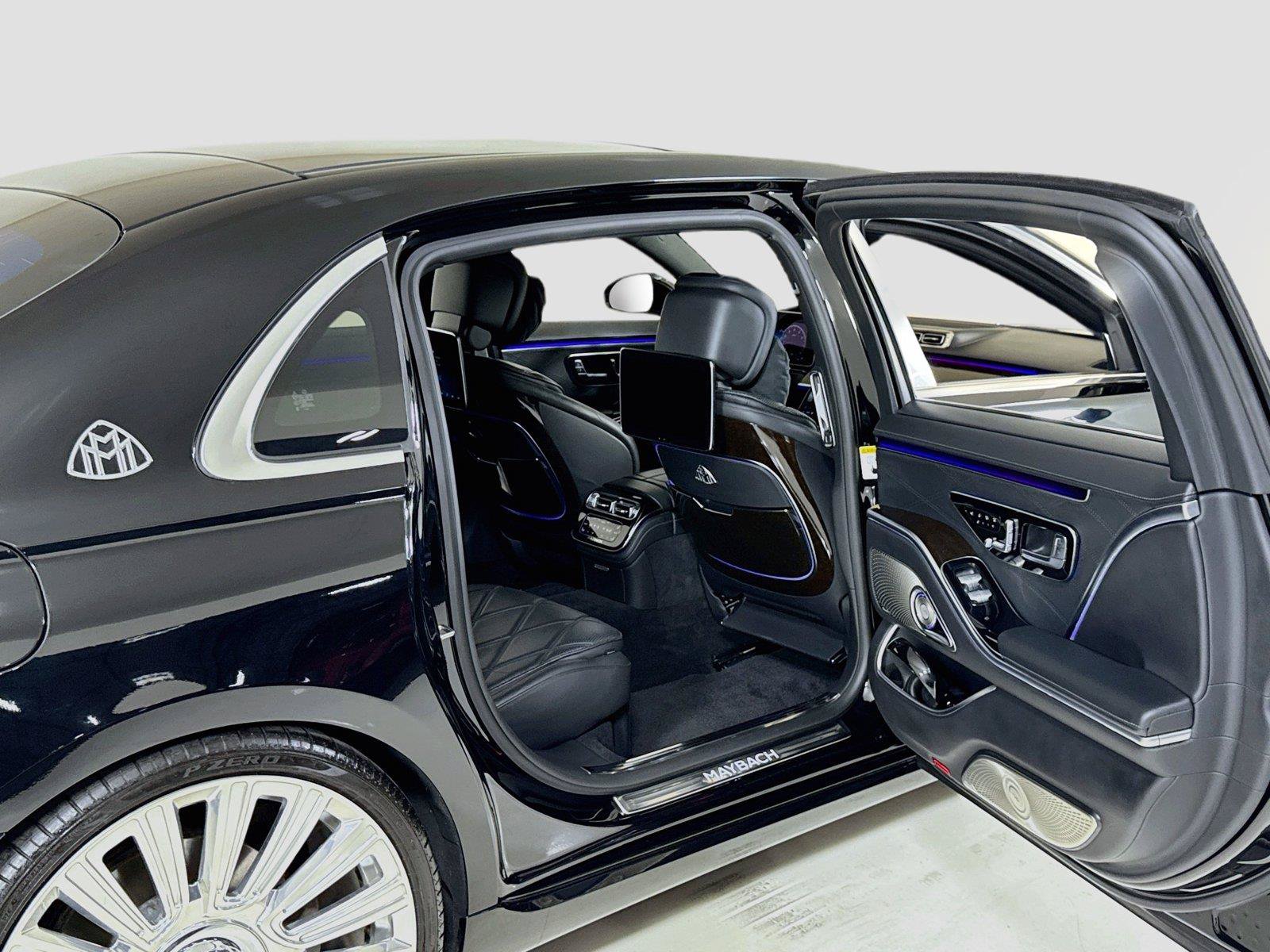 Used 2021 Mercedes-Benz Maybach S 580 4MATIC image 31
