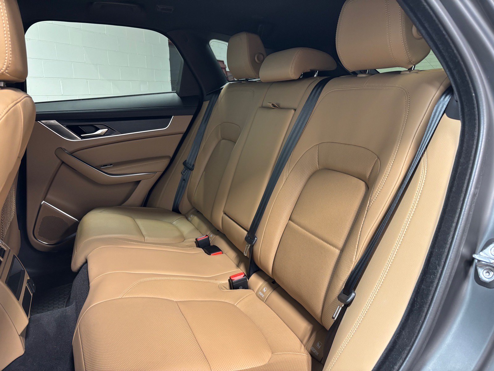 Used 2022 Jaguar F-PACE S AWD/4WD image 29