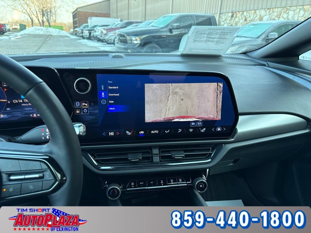 Used 2025 Chevrolet Equinox EV RS FWD image 44