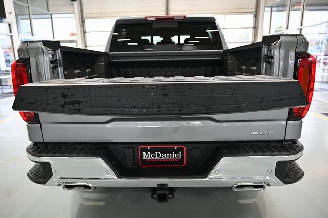 New 2026 GMC Sierra 1500 SLT w/ SLT Premium Plus Package image 7