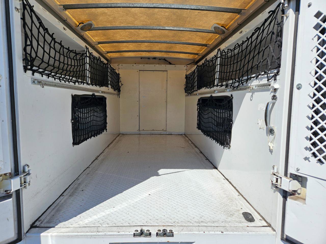 Used 2012 Ford E-350 and Econoline 350 Super Duty w/ PWR Locks & Windows Group image 31