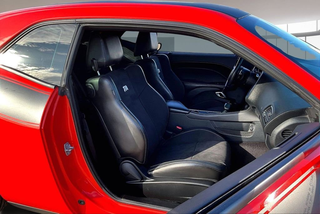 Used 2018 Dodge Challenger T/A image 7
