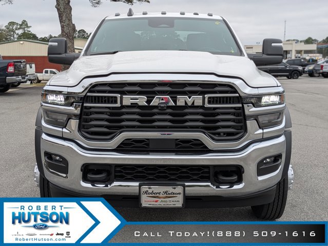 New 2026 RAM 5500 Tradesman image 3