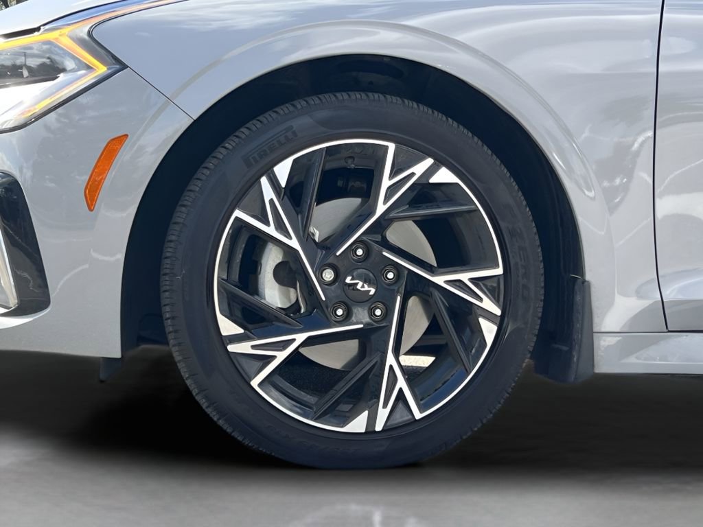 Used 2025 Kia K5 GT-Line image 11