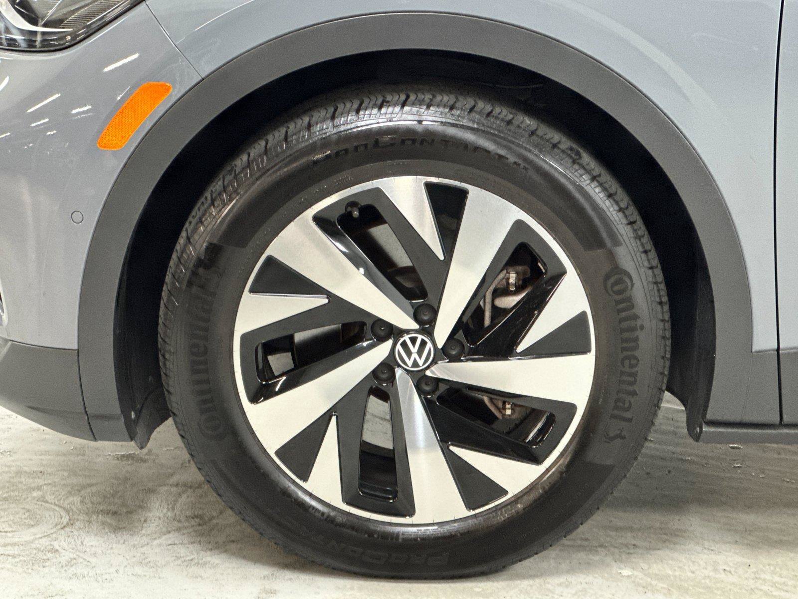 Used 2024 Volkswagen ID.4 2WD image 25