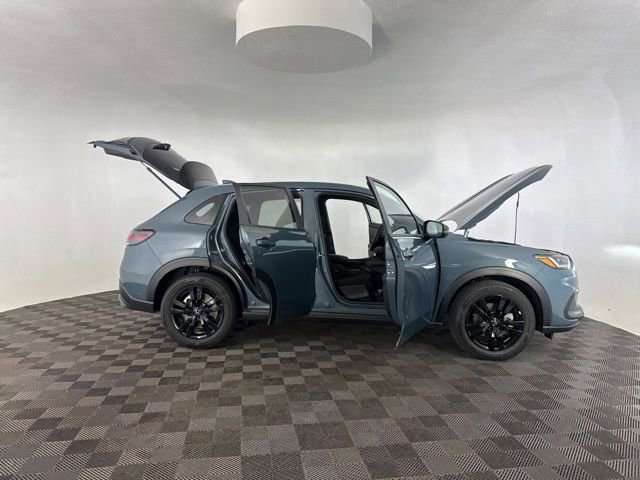Certified 2026 Honda HR-V Sport image 17
