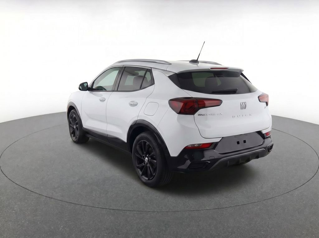 Used 2024 Buick Encore GX Sport Touring FWD image 5
