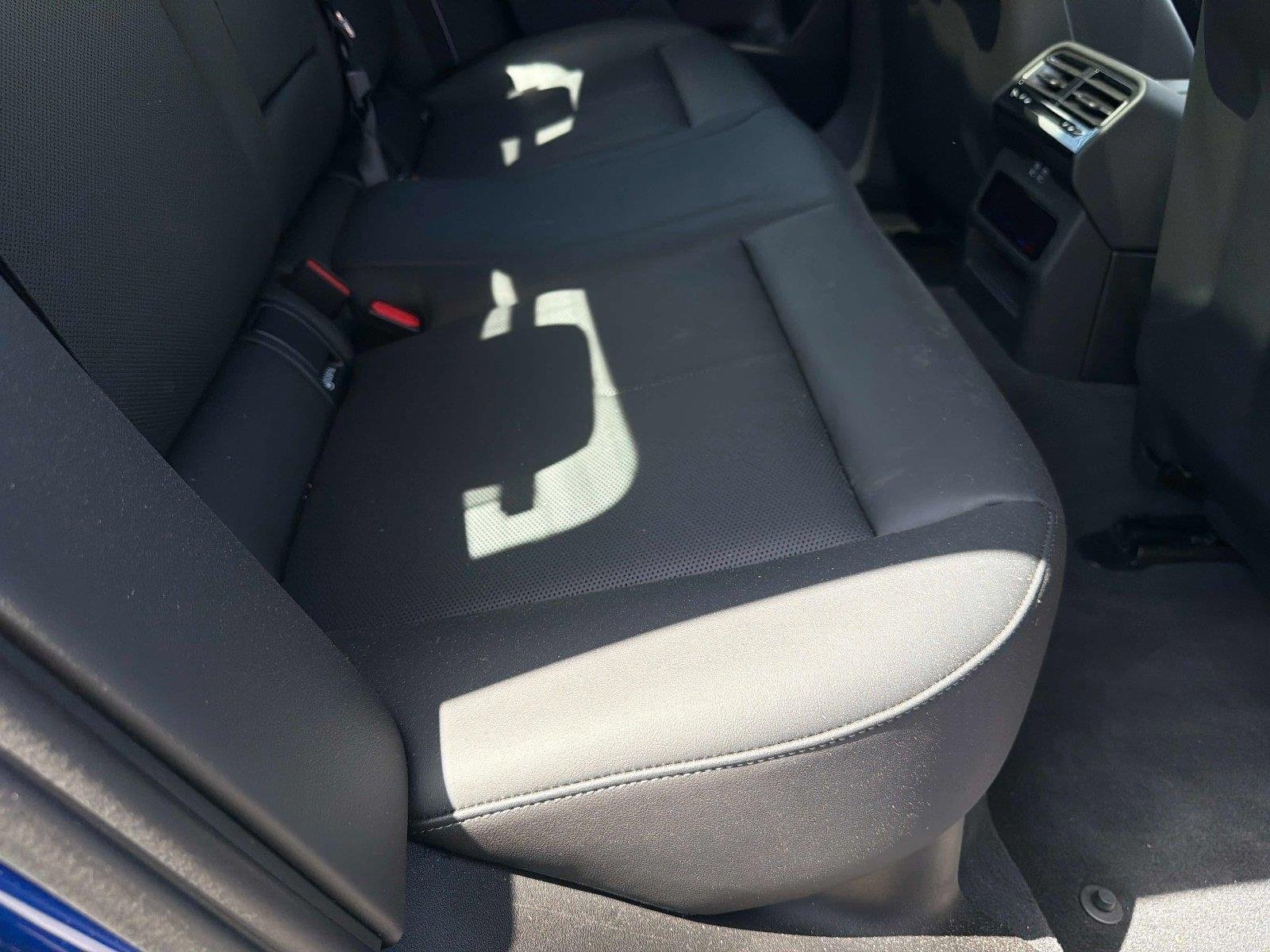 Used 2025 BMW M5 AWD/4WD image 27