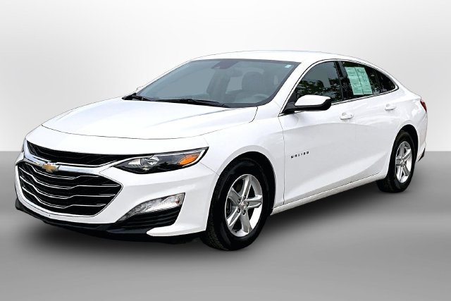 Used 2024 Chevrolet Malibu LT FWD image 3