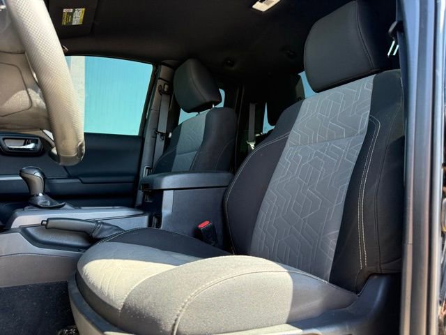 Used 2023 Toyota Tacoma TRD Off-Road image 18