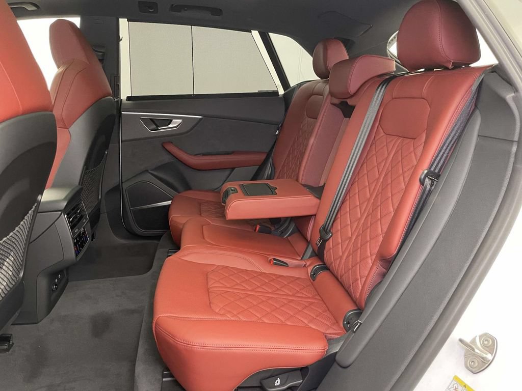 New 2026 Audi SQ8 Premium Plus AWD/4WD image 19