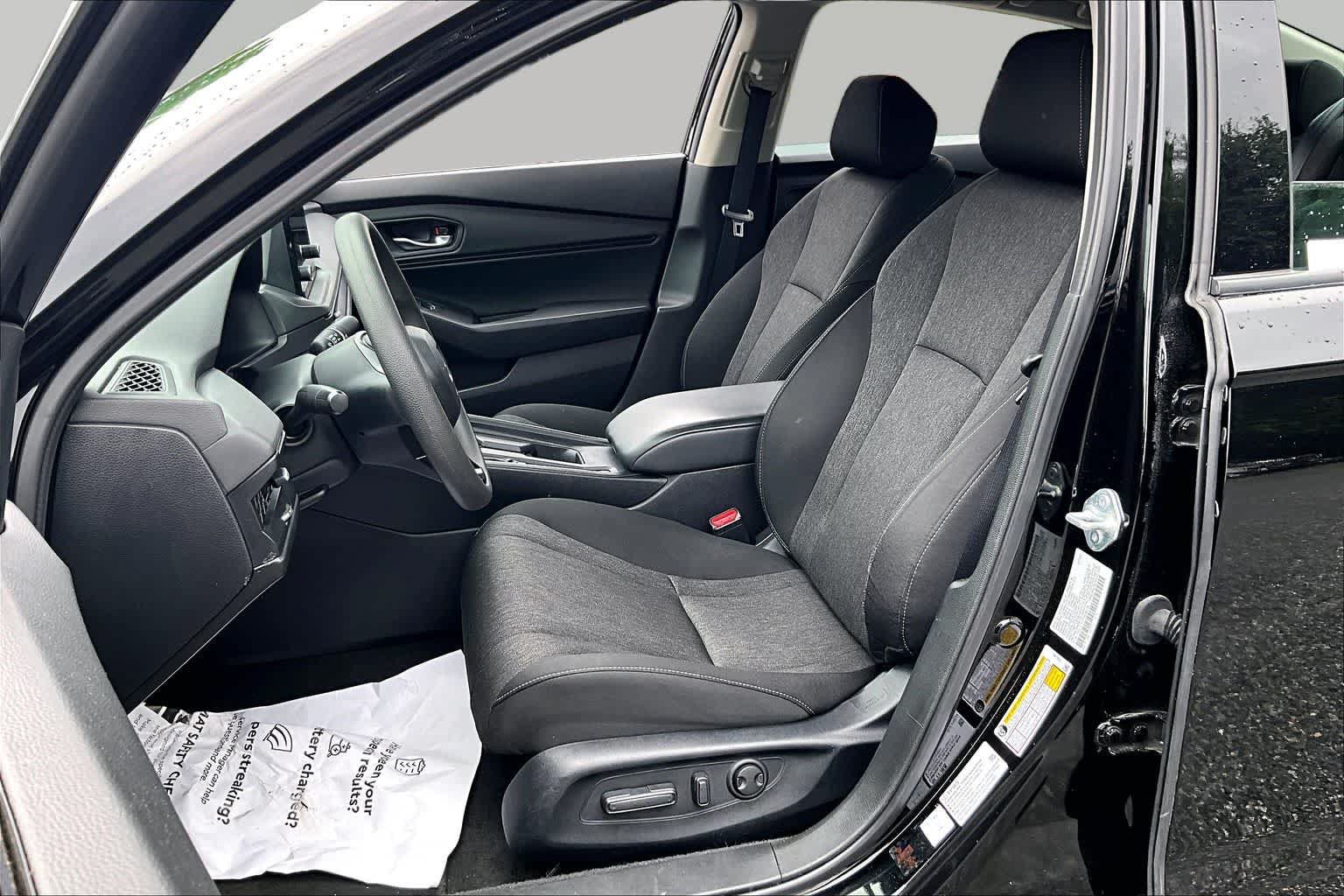 Used 2023 Honda Accord EX image 8