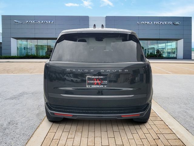 Certified 2024 Land Rover Range Rover SE image 6
