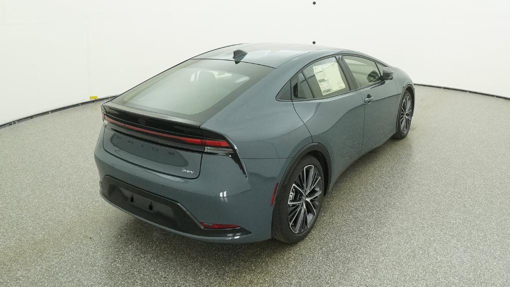 New 2026 Toyota Prius XLE image 25