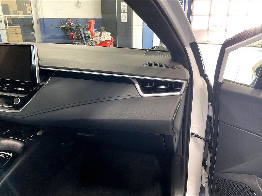 Used 2023 Toyota Corolla XSE w/ Carpet Mat Package (TMS) FWD image 13