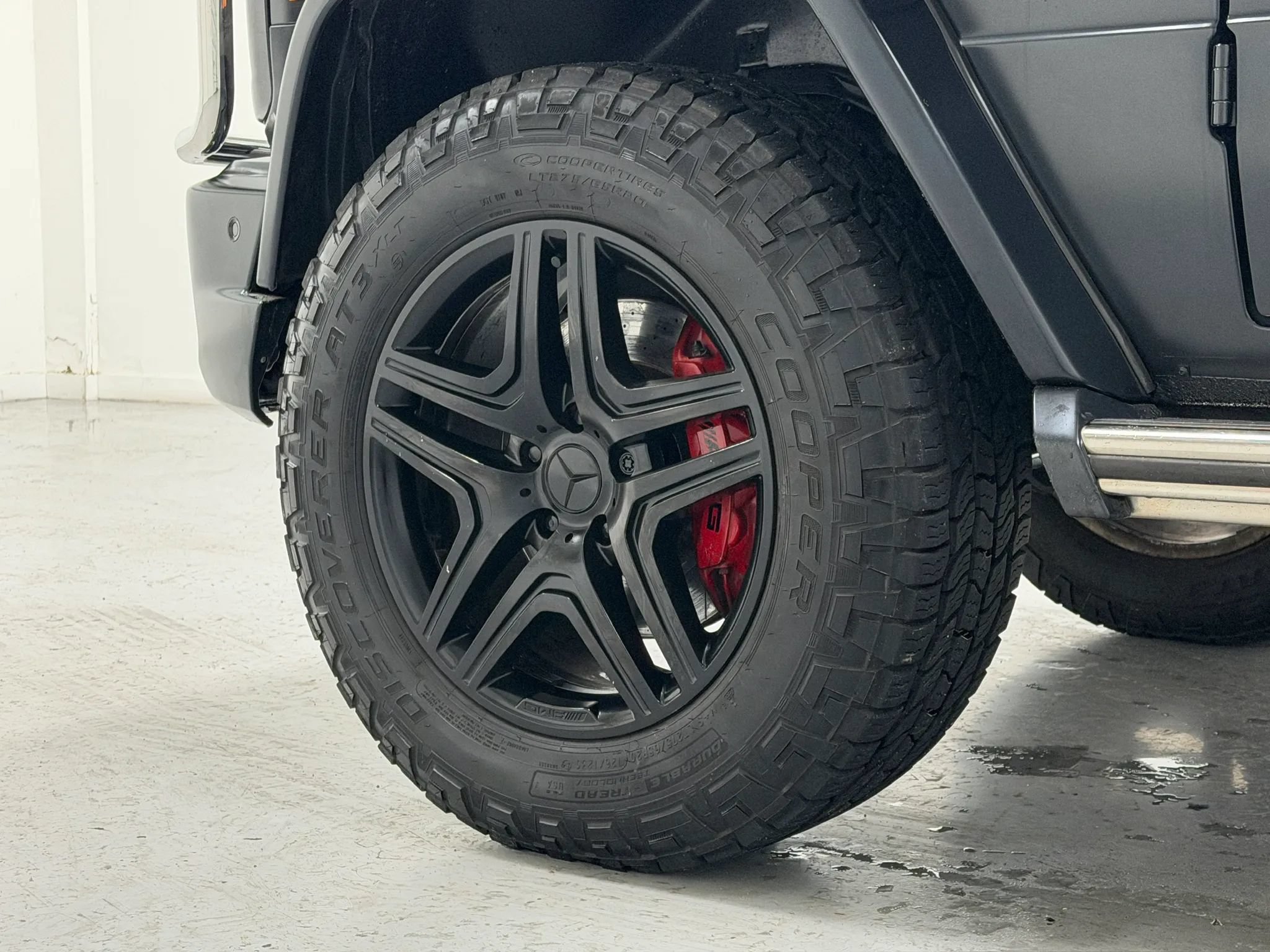 Used 2014 Mercedes-Benz G 63 AMG 4MATIC image 45