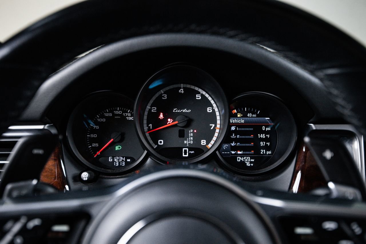 Certified 2021 Porsche Macan Turbo AWD/4WD image 15