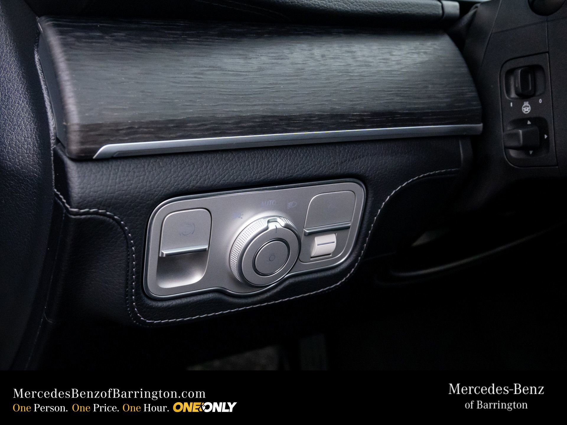 New 2026 Mercedes-Benz GLE 580 4MATIC image 23