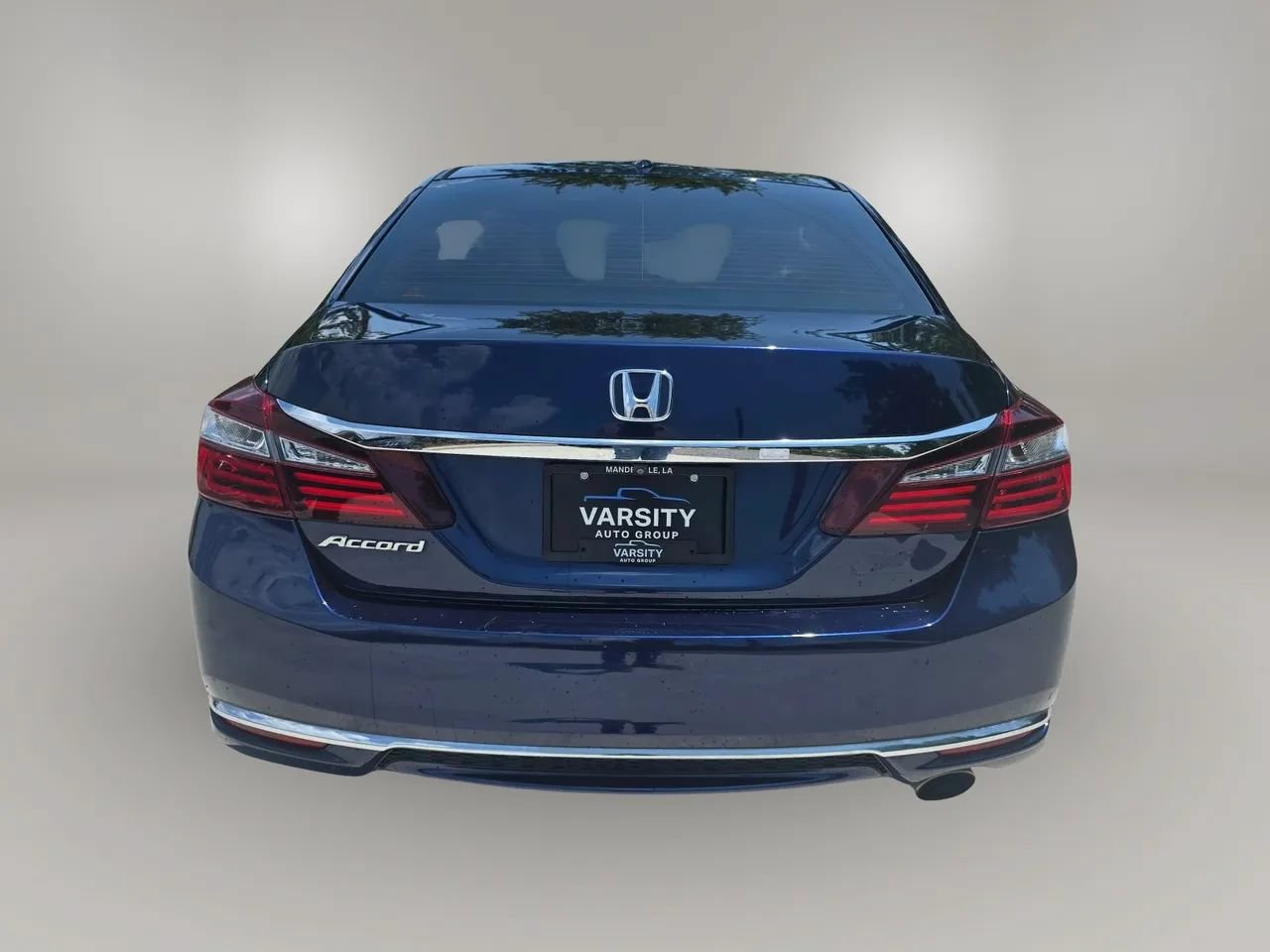 Used 2016 Honda Accord EX image 5